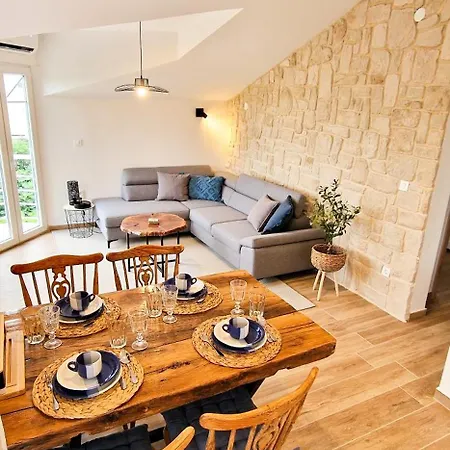 Appartement Olive Garden - Blue Skies Biograd Na Moru