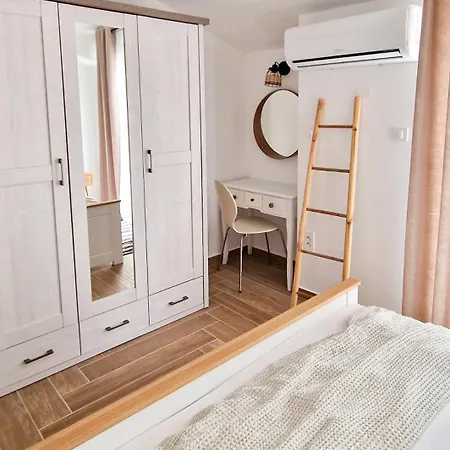 Appartement Olive Garden - Blue Skies Biograd Na Moru